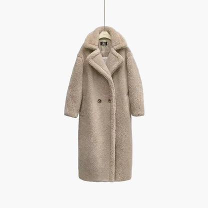 Długi, elegancki płaszcz damski w miejskim stylu – modny oversize na zimę