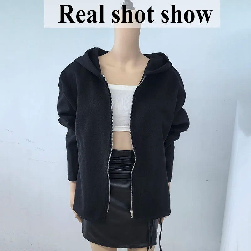 Chaqueta corta informal con capucha para mujer en beige claro