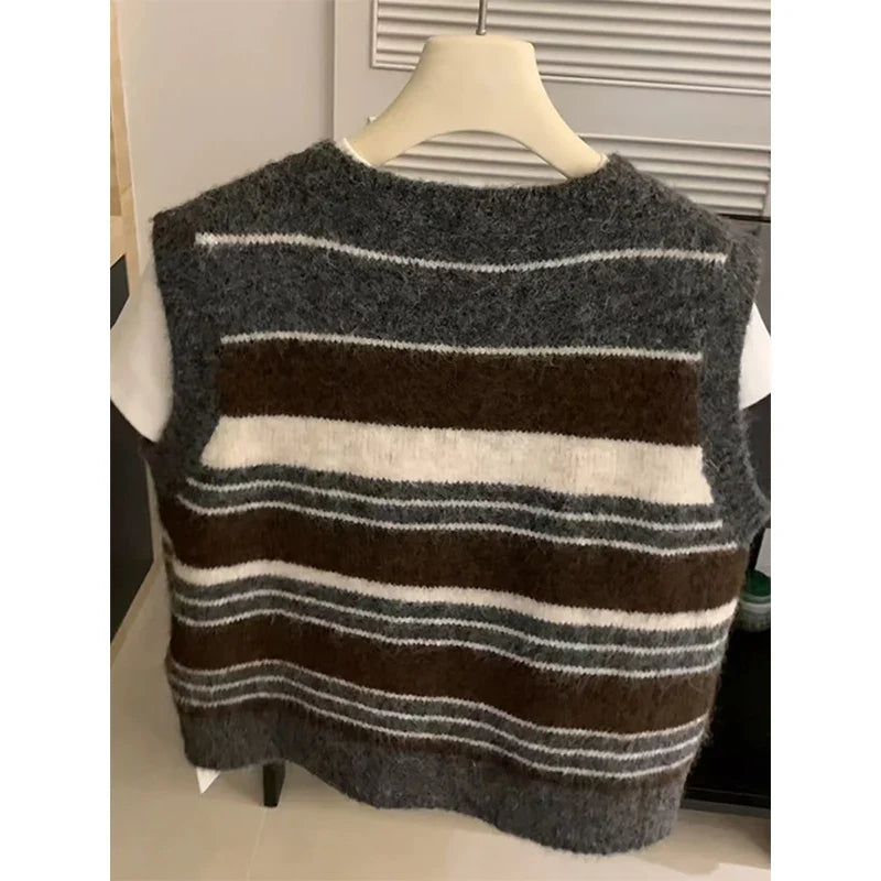Gilet sans manches Femme rayé Col Rond Boutonné Gris Marron Blanc