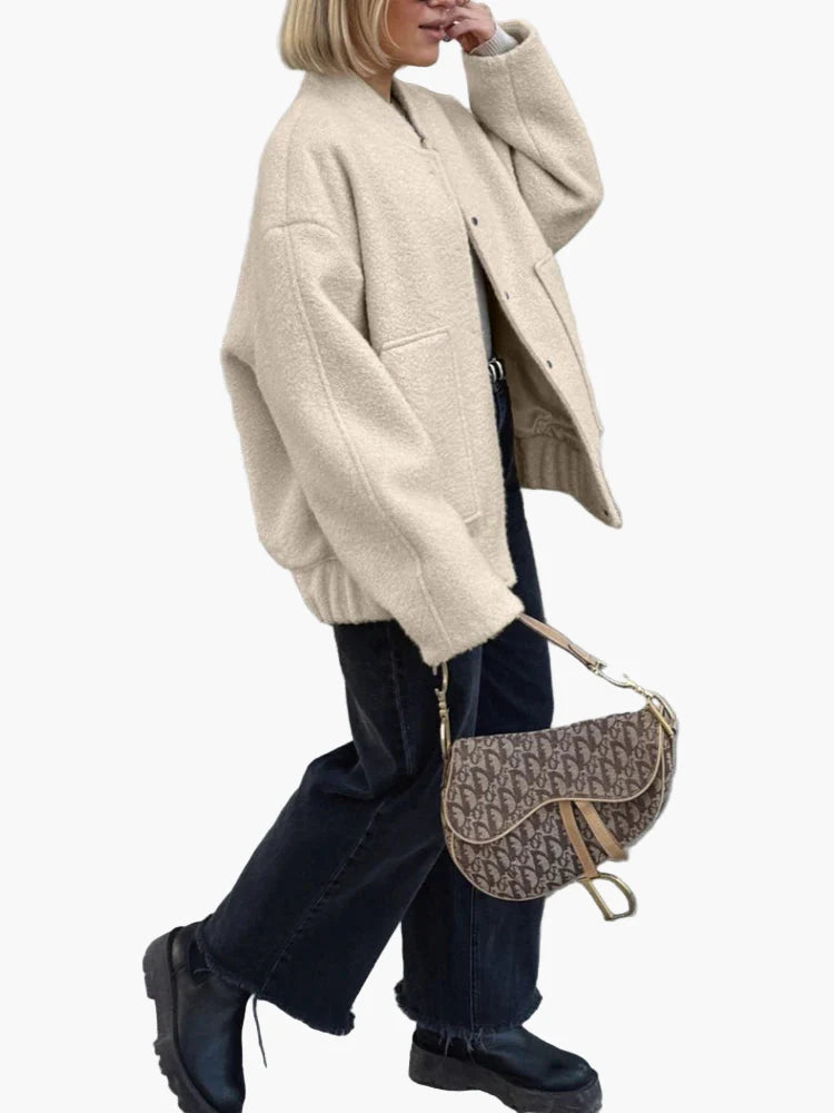 Chaqueta de mujer casual estilo oversize para un look urbano a la moda