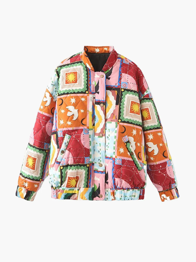 Quiltad patchworkjacka i bohemisk stil för kvinnor – urban och originell mode