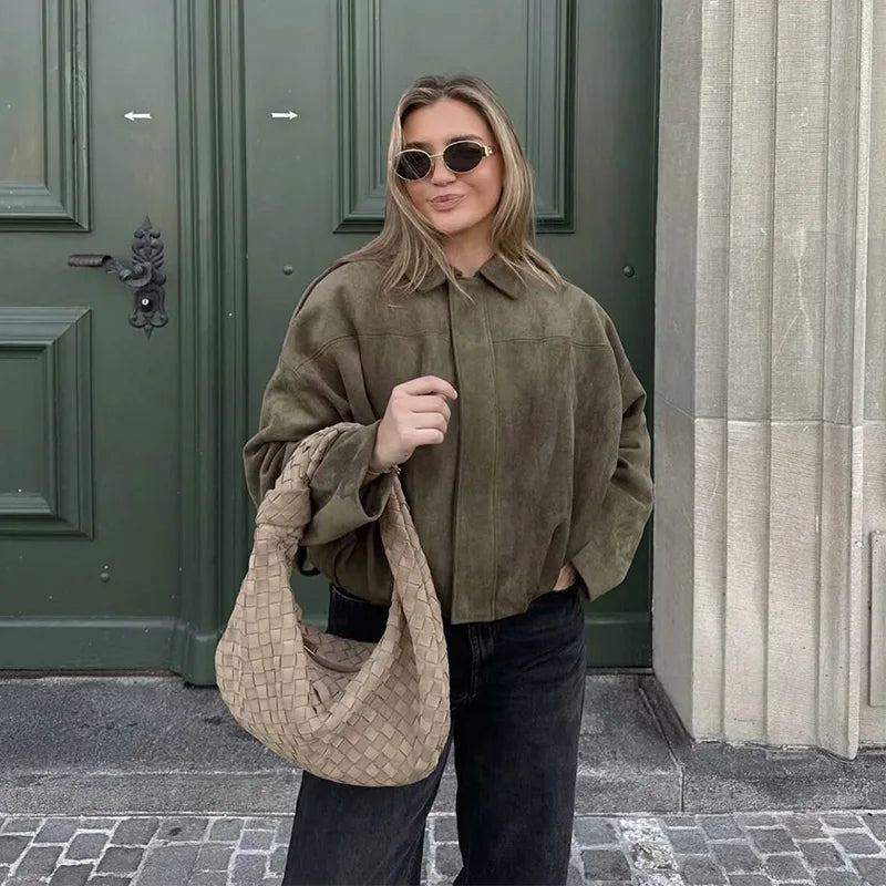 Veste courte style aviateur femme kaki col classique manches longues