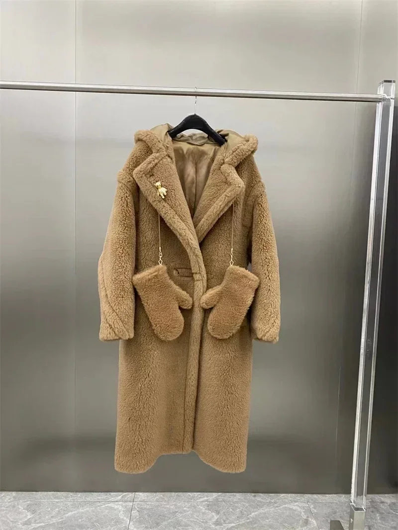 Manteau long femme doux à capuche style Teddy avec moufles assorties