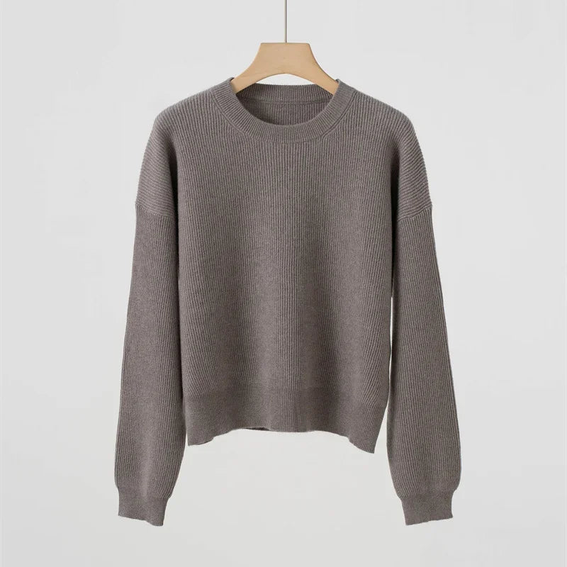 Maglione da donna a coste con scollo rotondo e maniche lunghe