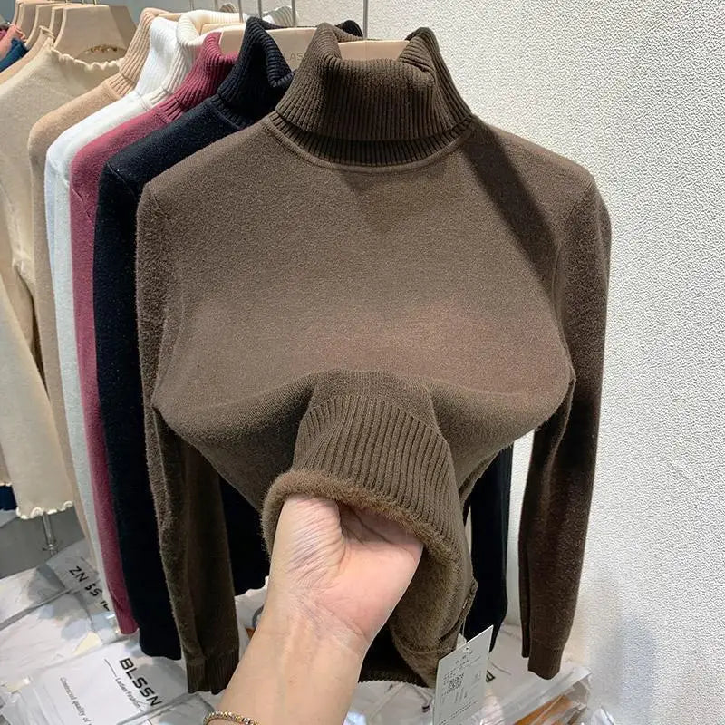 Damski sweter z podwójnym golfem w klasycznym i wygodnym stylu na zimę