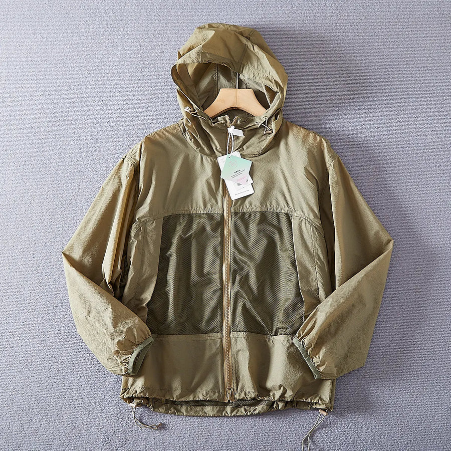 Giacca leggera unisex con cappuccio e inserti traspiranti