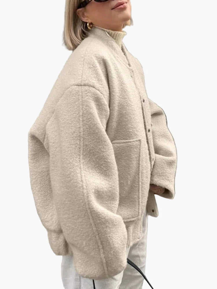 Chaqueta de mujer casual estilo oversize para un look urbano a la moda
