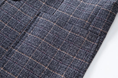 Avslappnad herrblazer med rutig mönster – Elegant stil för affärer och vardag