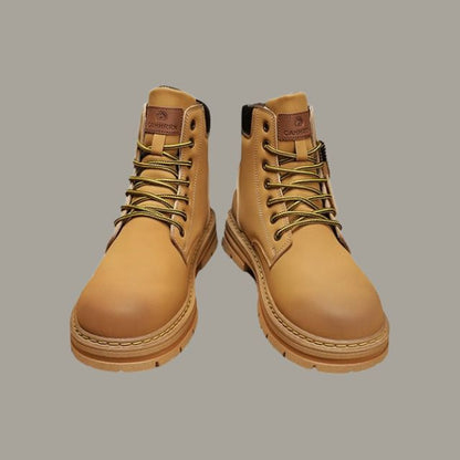 Bottes de randonnée robustes homme style urbain et aventure