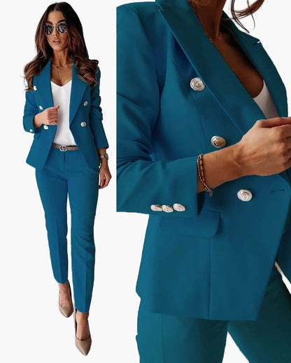Tailleur pantalon élégant pour femmes, style business chic, ensemble blazer et pantalon pour bureau et occasions formelles