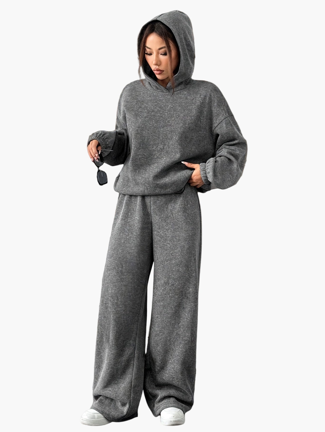 Tuta ampia da donna con cappuccio – Stile casual e confortevole per autunno/inverno