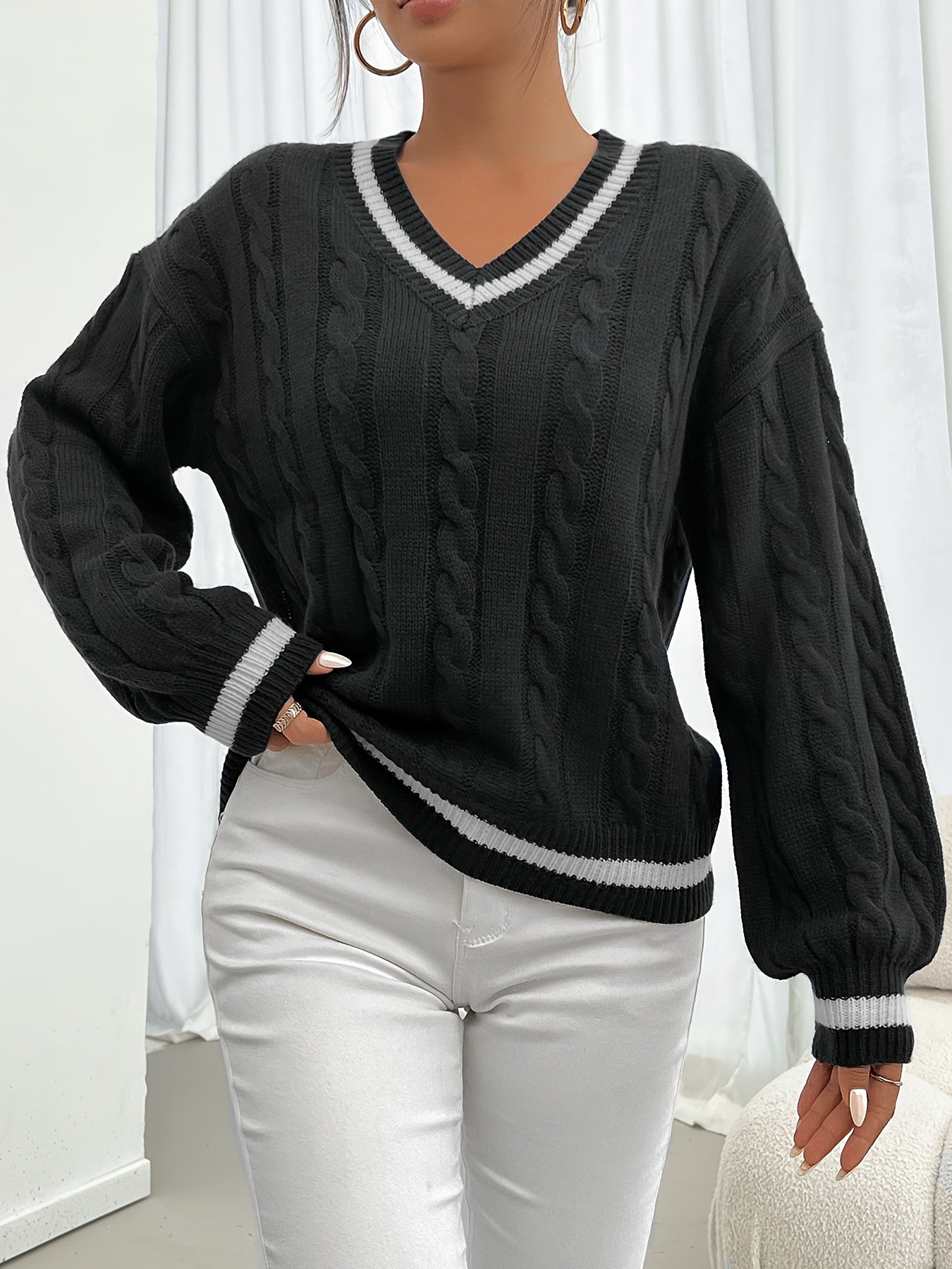 Pull col V torsadé rayé pour femme - Manches longues bouffantes
