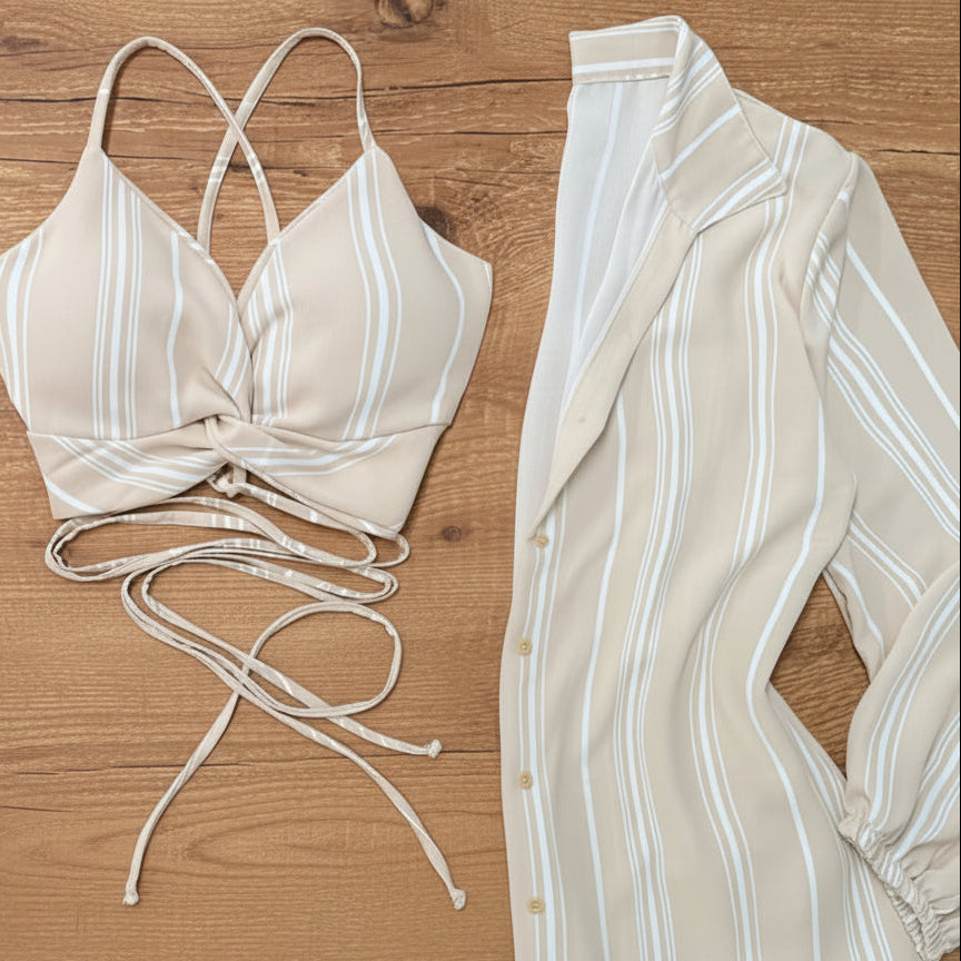 Trendy damesensemble: kort topje om te knopen, lange gestreepte blouse en spijkerrok – casual en modern stijl