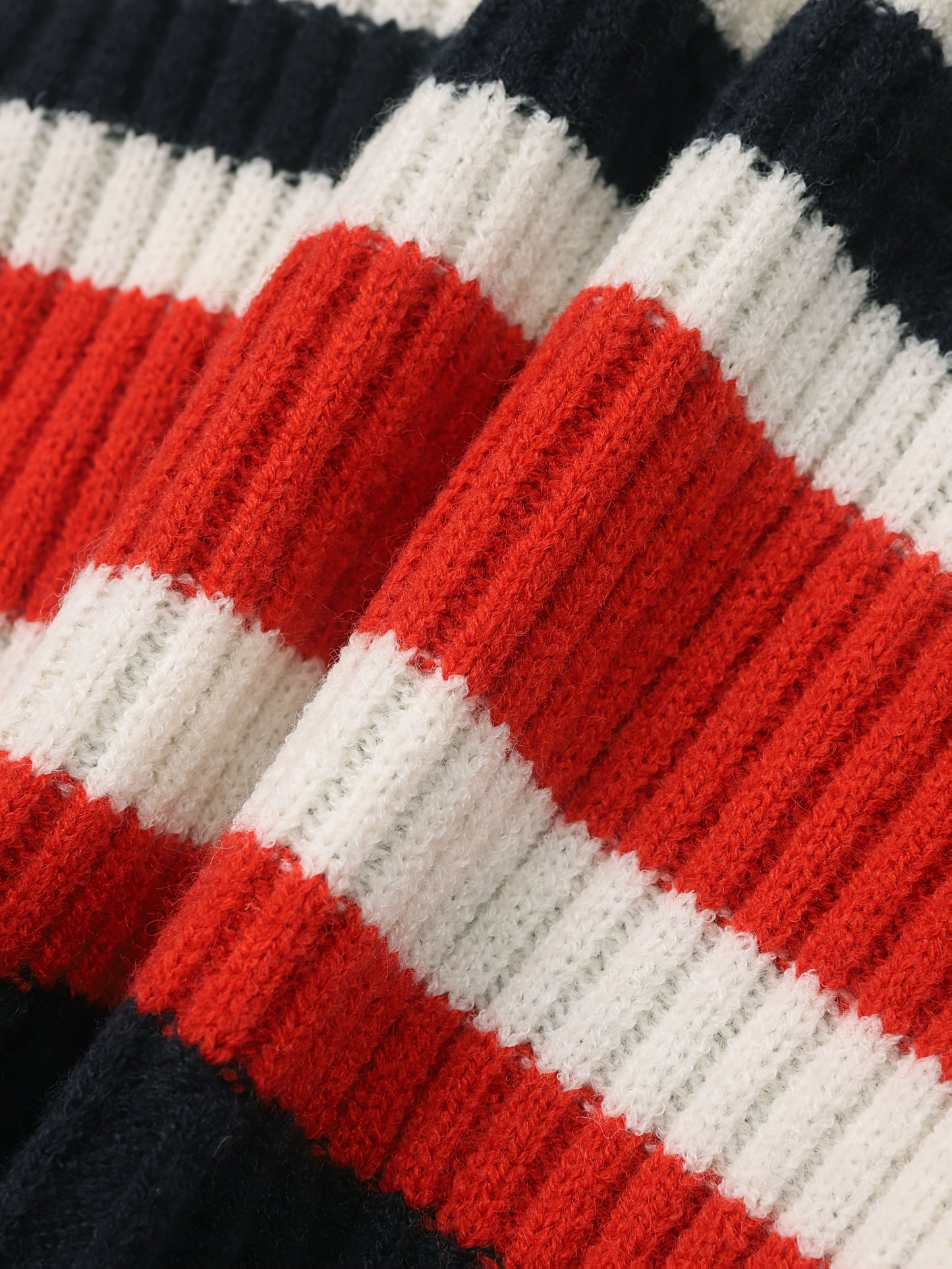 Robe côtelée moulante femme bleue marine à col roulé rayures rouge et blanc