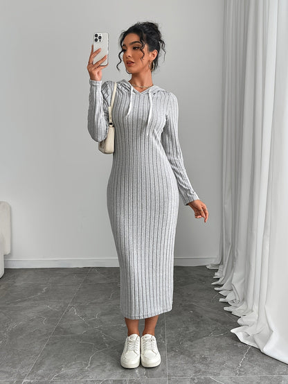 Robe longue côtelée à capuche Femme, manches longues, ajustée