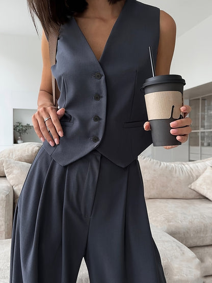 Combinaison pantalon tailleur élégante femme style business chic