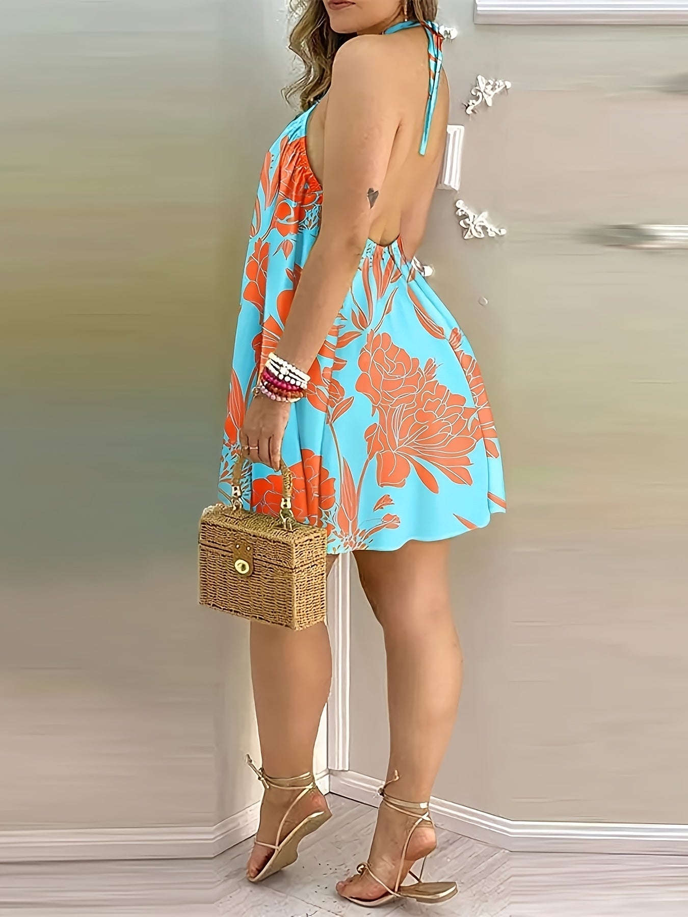 Mini-Kleid für Damen mit Neckholder im Boho-Stil für Sommer und Urlaub  