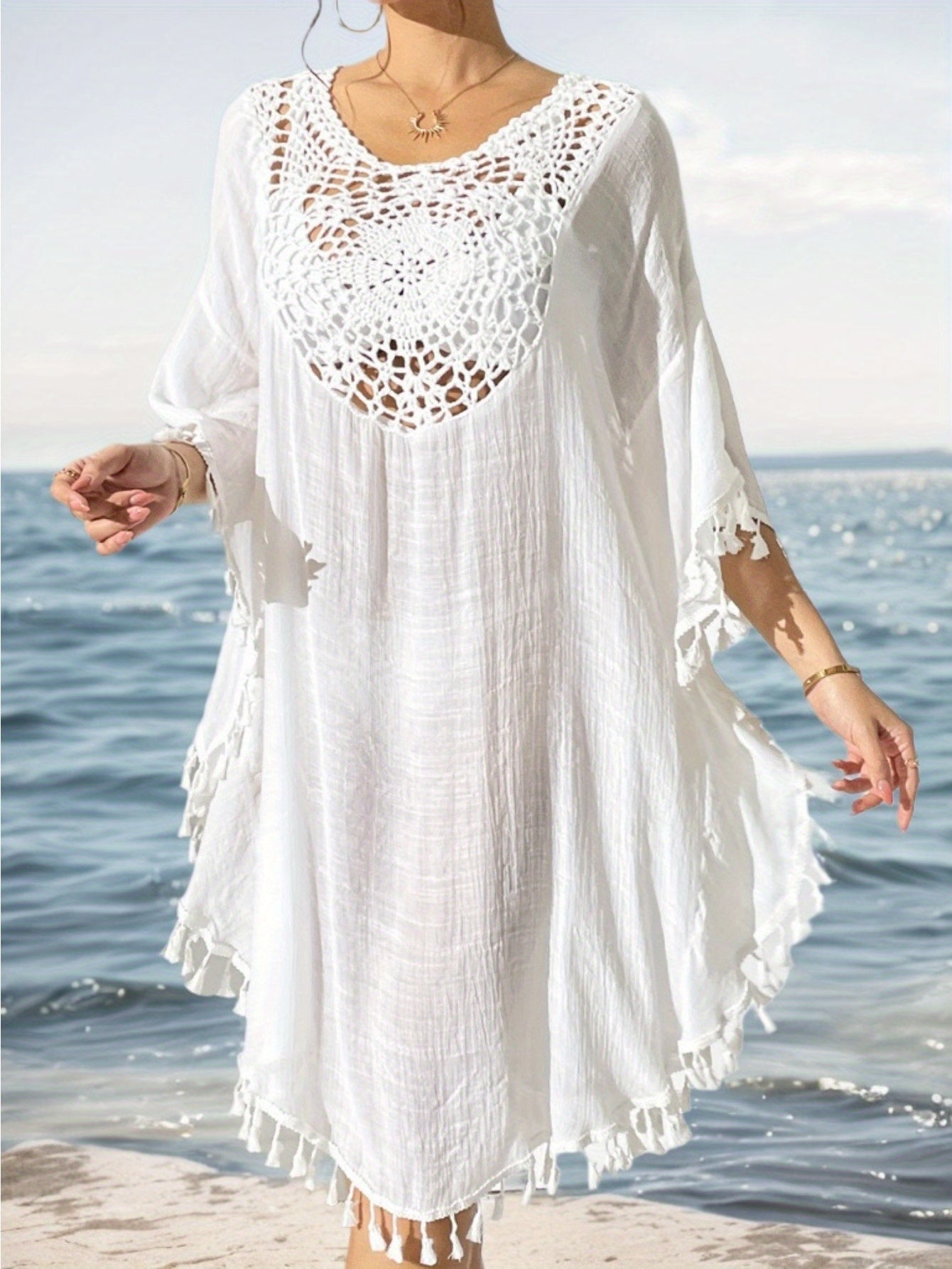 Tunique de plage femme style poncho bohème chic avec crochet et franges - idéal par-dessus maillot