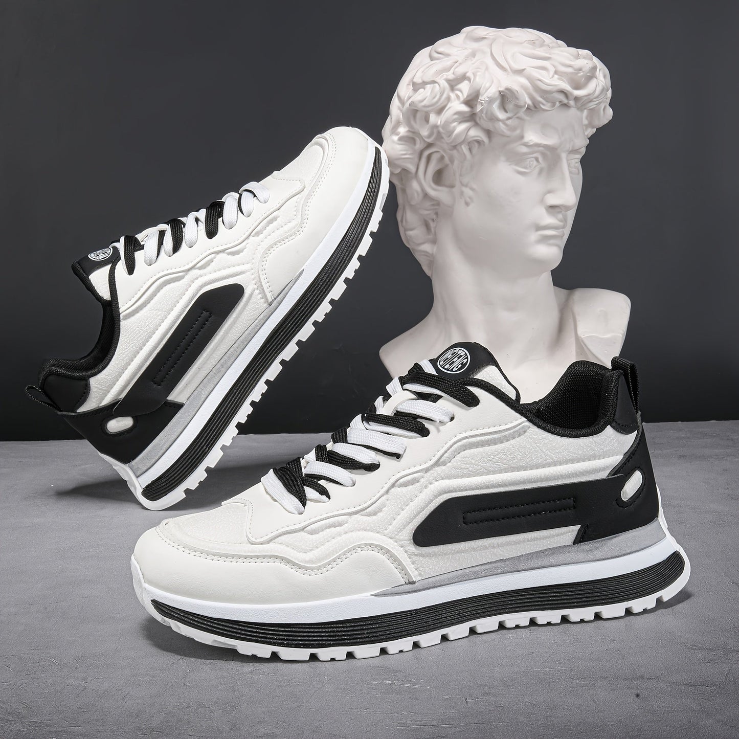 Baskets basses bicolores pour homme semelle épaisse lacets