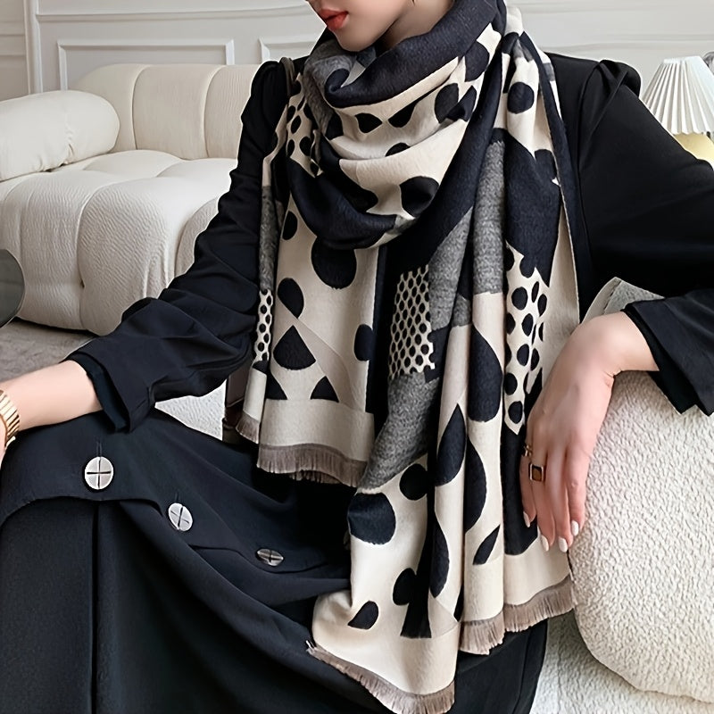 Écharpe Femme à Motifs Géométriques Noirs et Crème avec Franges