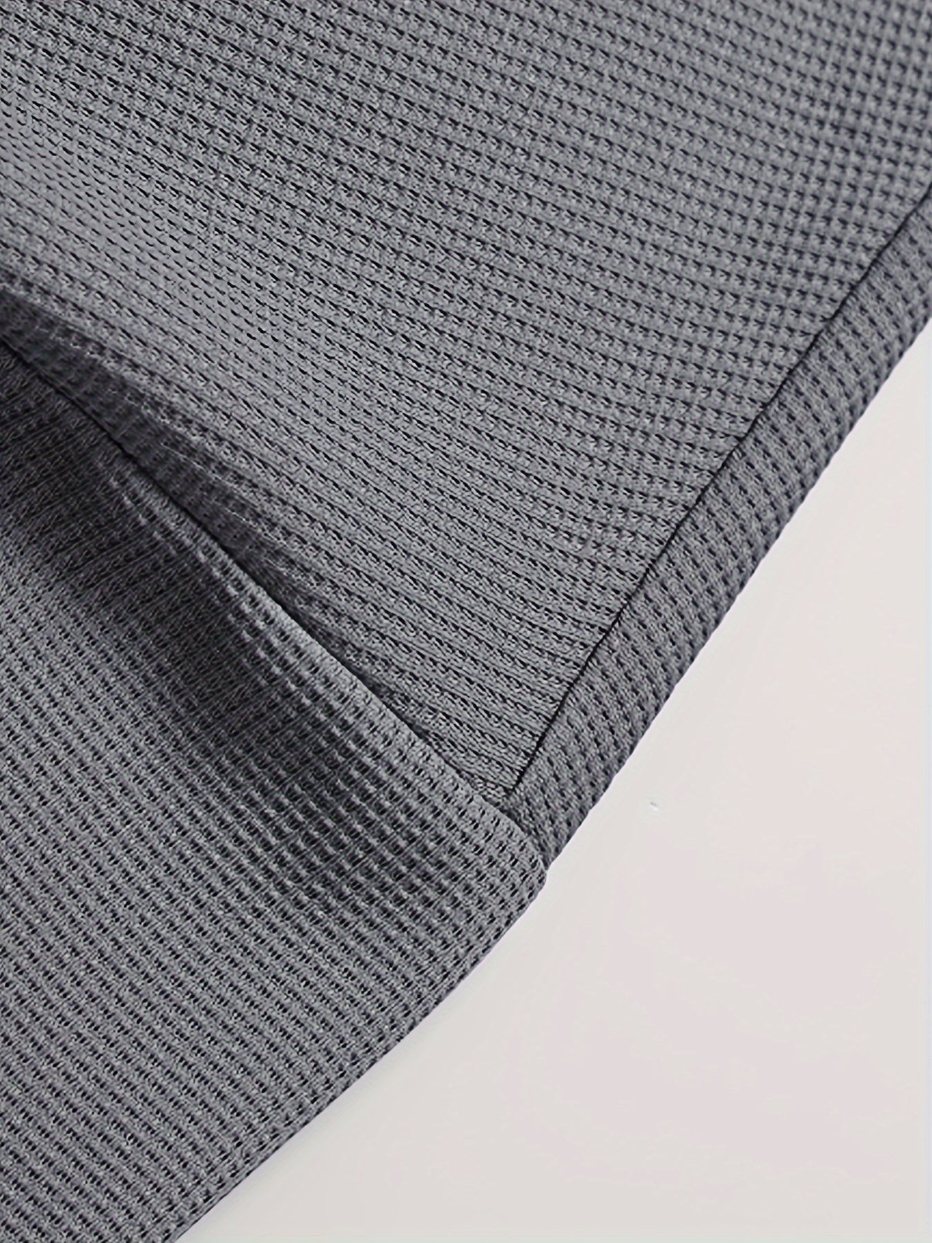 Completo uomo informale due pezzi maglietta larga e pantaloncini stile urbano ideale per relax e uscite