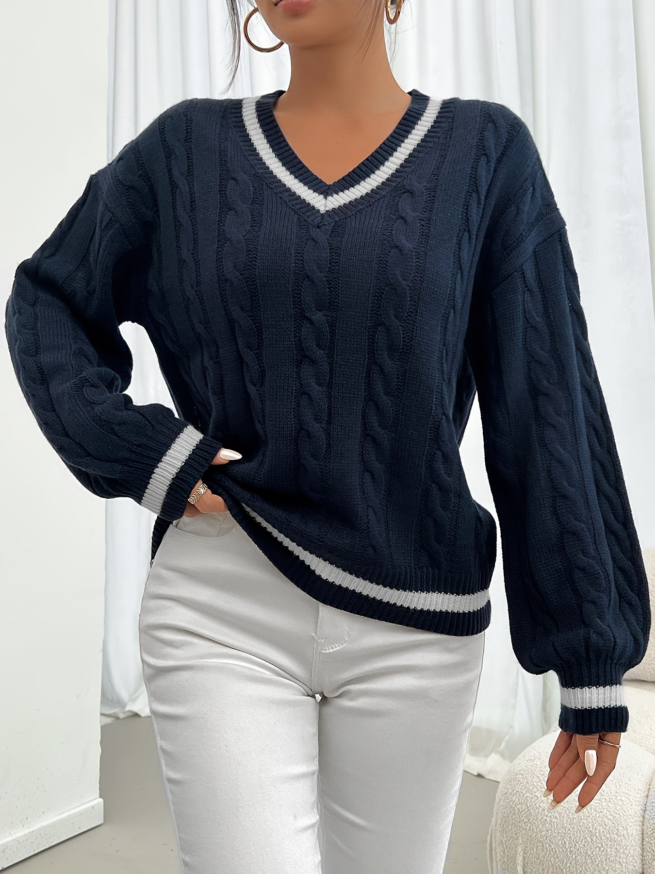 Pull col V torsadé rayé pour femme - Manches longues bouffantes