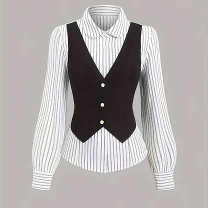 Ensemble chemise rayée blanche et noire avec gilet sans manches boutonné pour femme