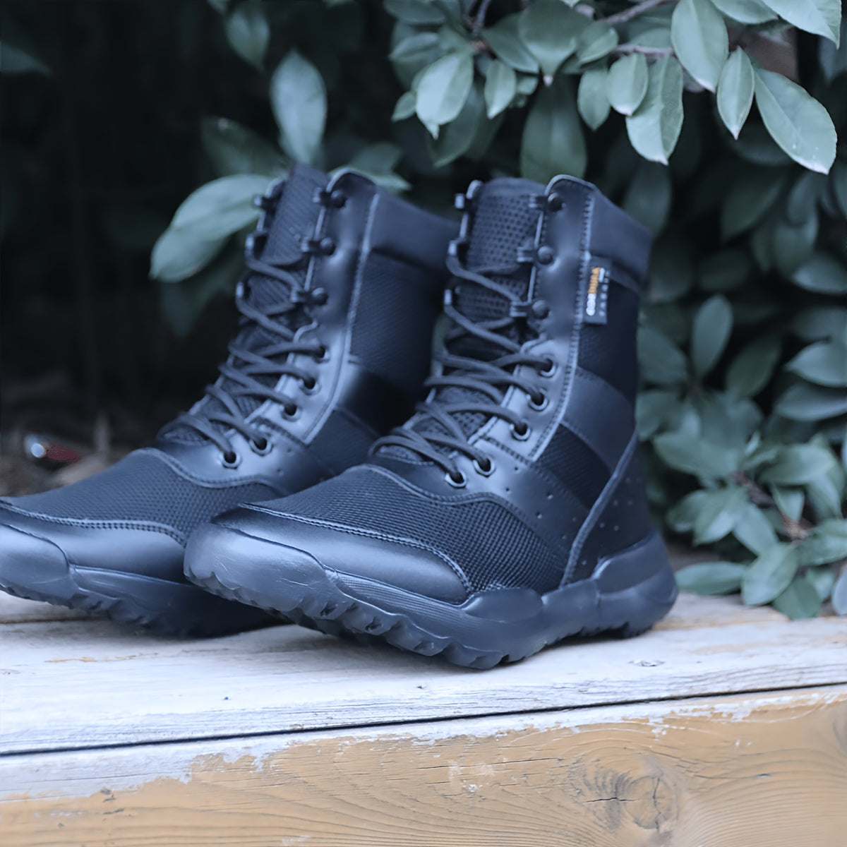 Bottes de combat montantes noires pour hommes Chaussures tactiques respirantes à lacets