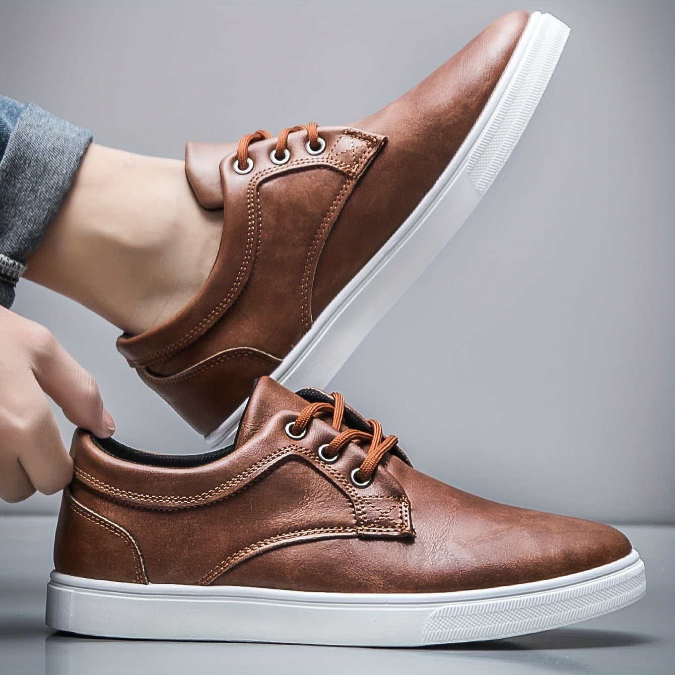 Chaussures décontractées homme style urbain à lacets pour usage quotidien
