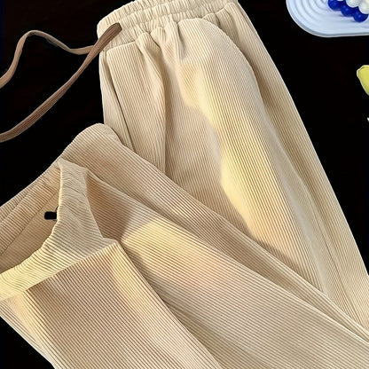 Herrenhose im modernen Stil mit Falten und verstellbarem Kordelzug für Entspannung und Stadt  