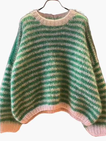 Casual style striped oversized pullover for women - Ideal for autumn/winter