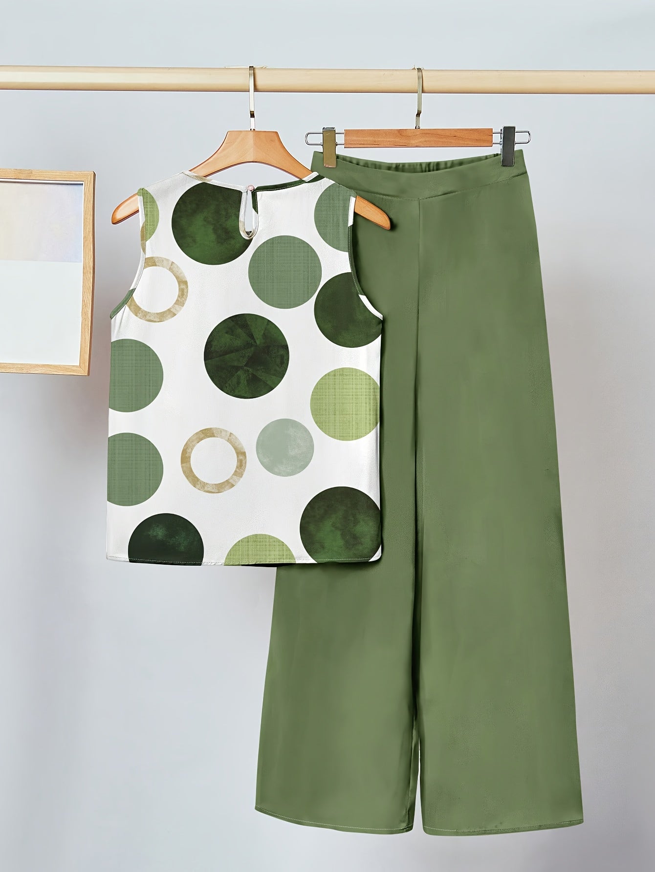 Completo casual donna – Outfit chic tropicale con motivo fogliame, stile ampio ideale per estate e vacanze