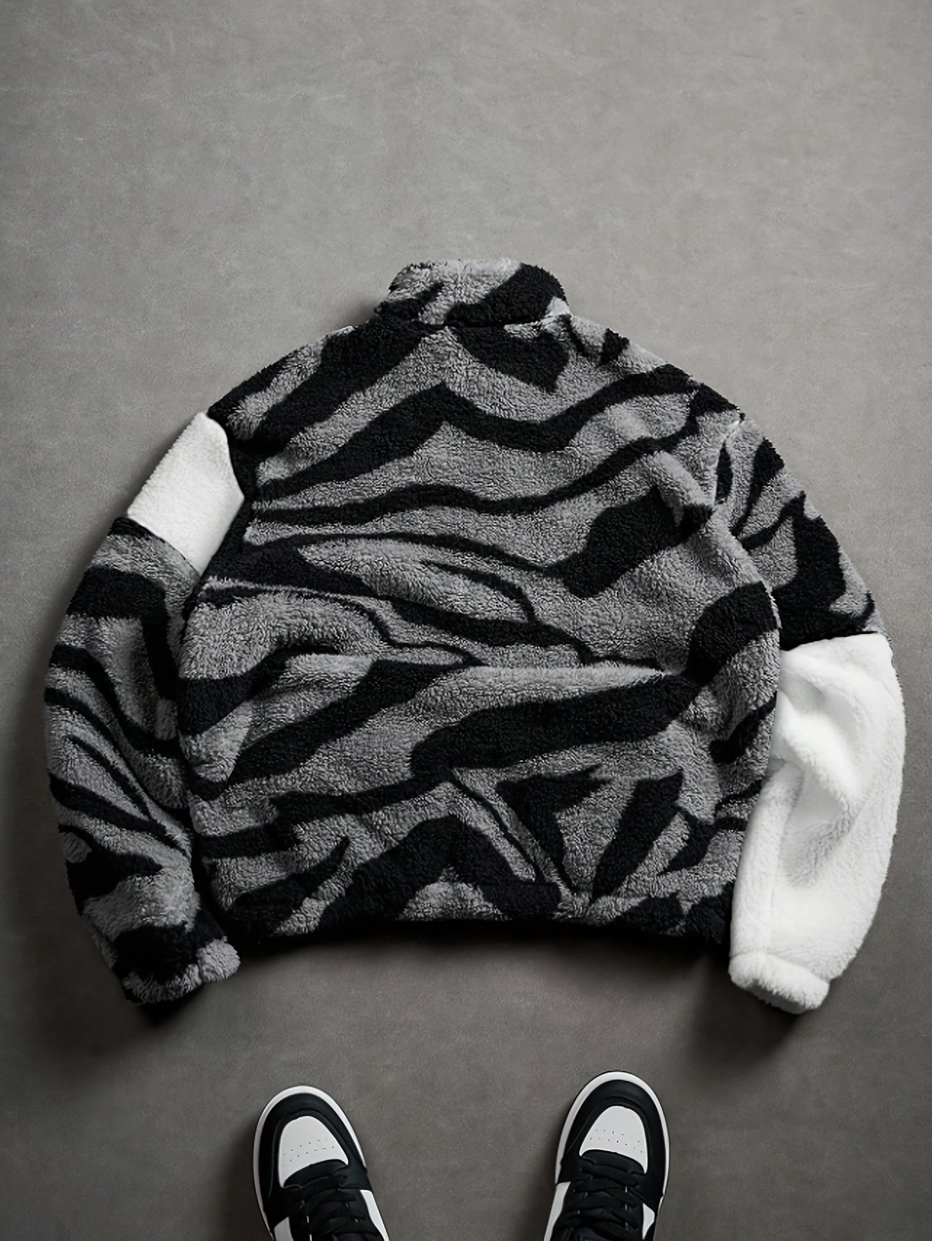 Veste Polaire Zippée Motif Zèbre Bicolore Col Montant