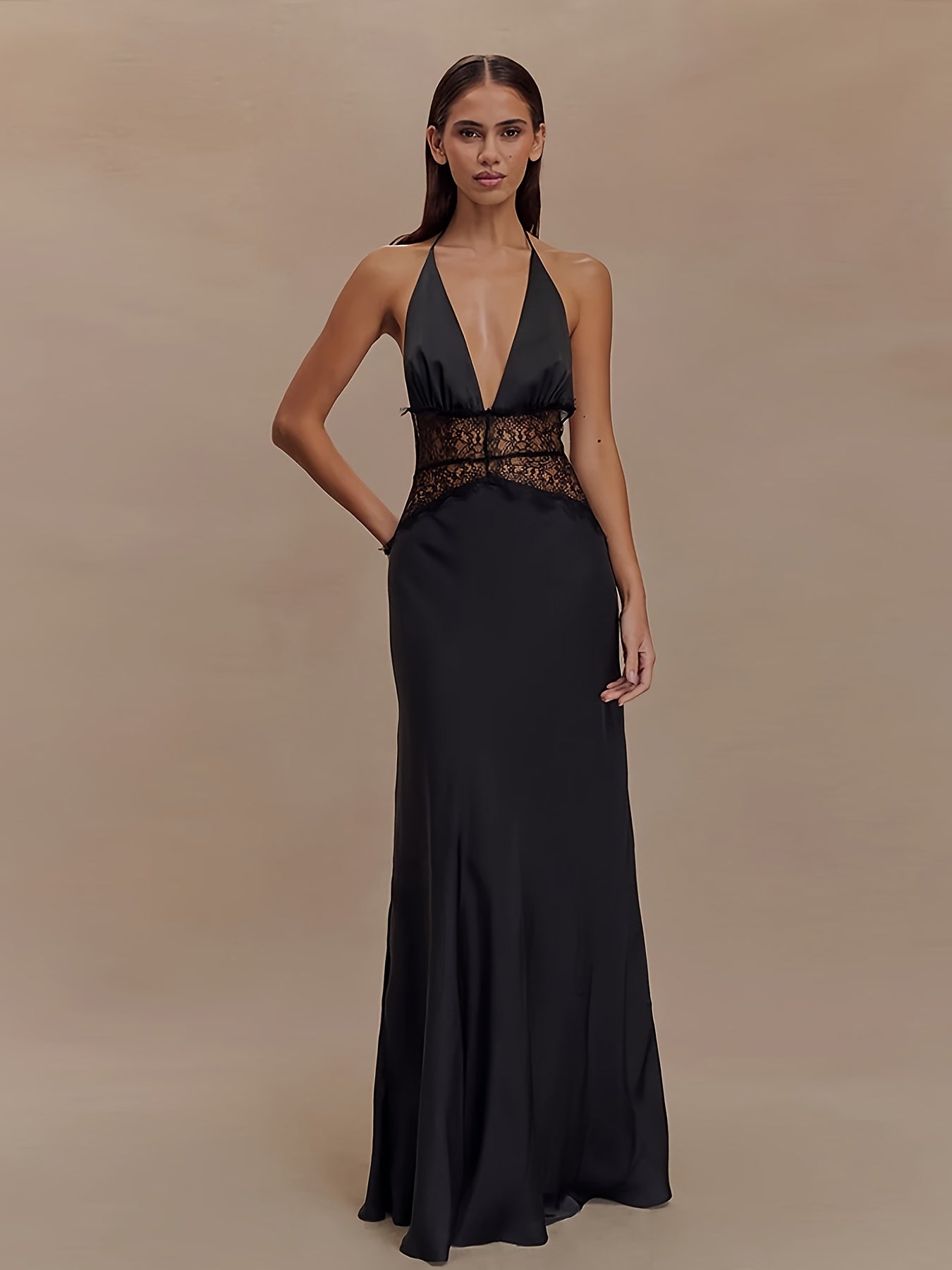 Robe de soirée élégante femme dos nu style glamour pour occasions spéciales