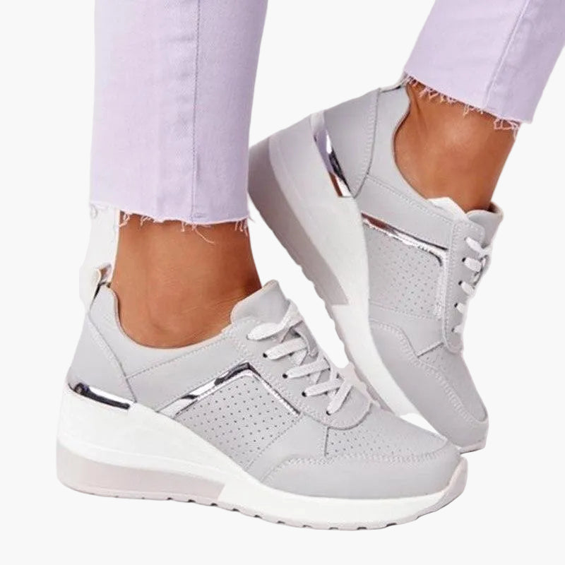Baskets compensées mode femme à lacets pour look urbain et confort quotidien