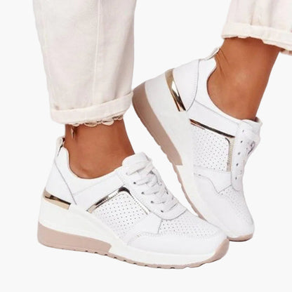 Baskets compensées mode femme à lacets pour look urbain et confort quotidien