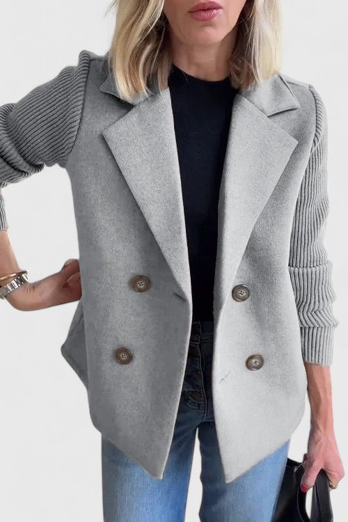 Women's straight-cut two-tone jacket with notched collar and knitted sleeves