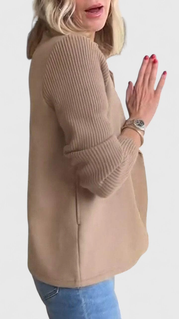 Women's straight-cut two-tone jacket with notched collar and knitted sleeves