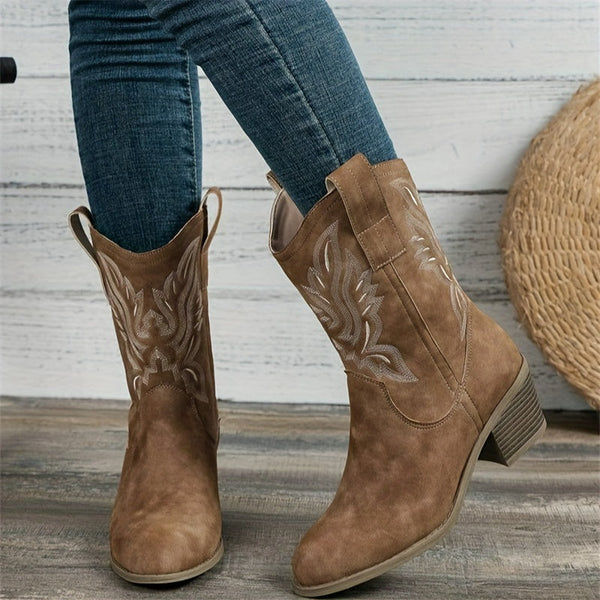 Women's embroidered cowboy-style Western boots with a square heel