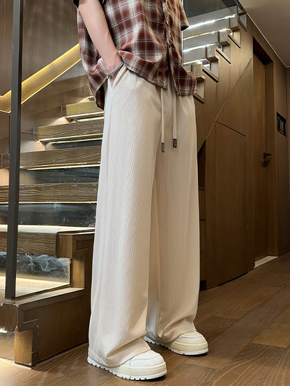 Weite Herrenhose im lässig-eleganten Urban-Stil  