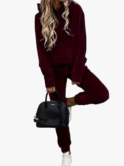 Ensemble de survêtement décontracté pour femme, style urbain chic, idéal pour le quotidien et les loisirs