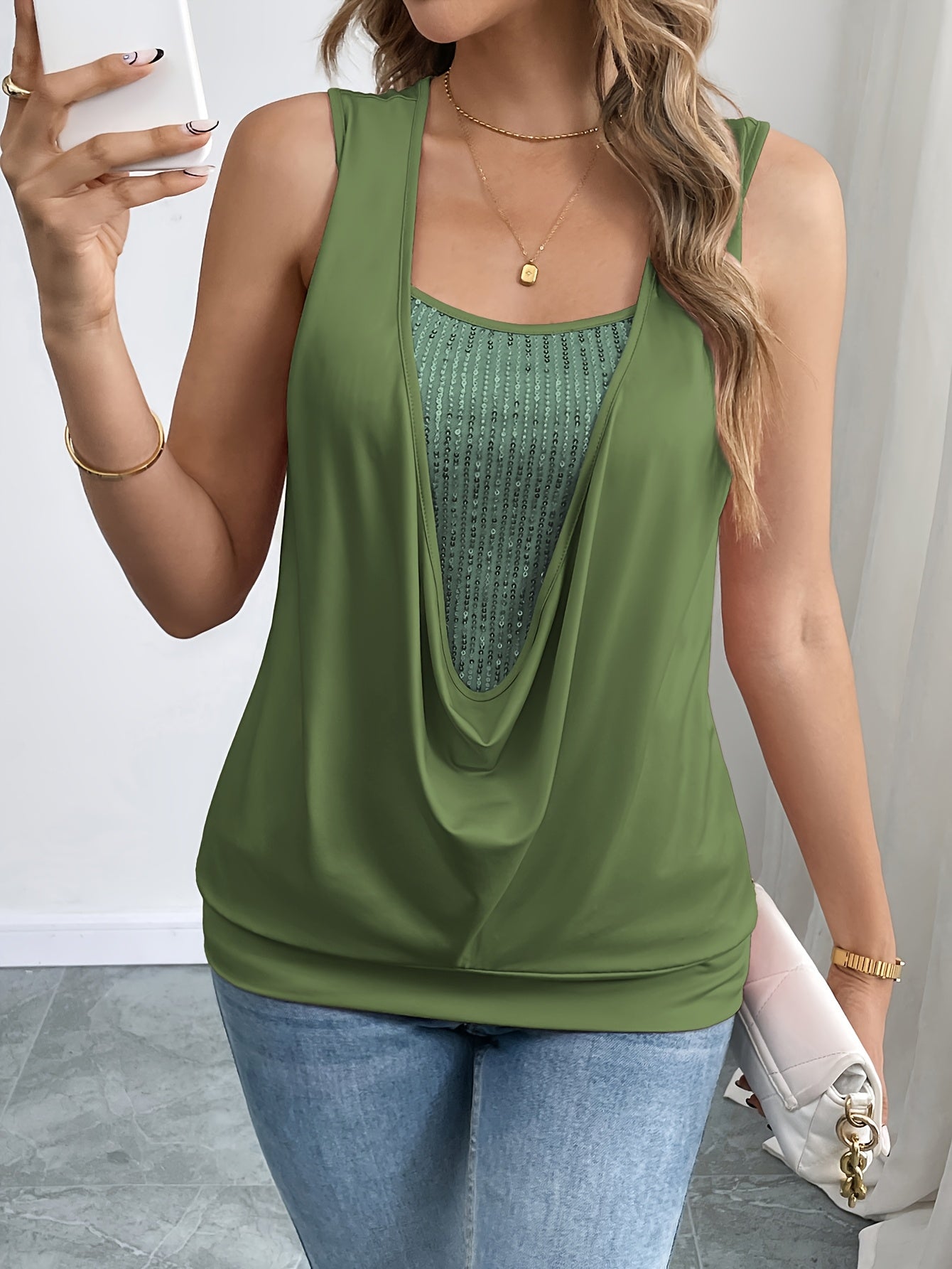 Elegantes Damen-Top mit drapiertem Kragen im Lagenlook für Alltag oder Abend