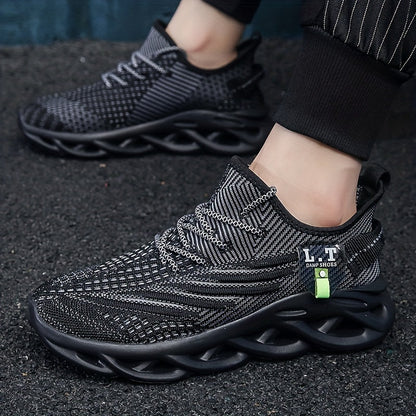 Herresportssko urban stil med futuristisk sål og bred komfort