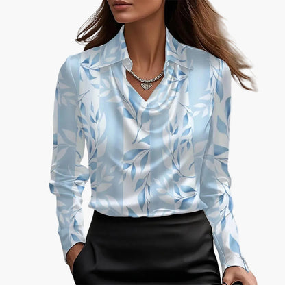 Elegancka damska bluzka z kołnierzem kaskadowym, styl szykowny, do biura i na wyjścia