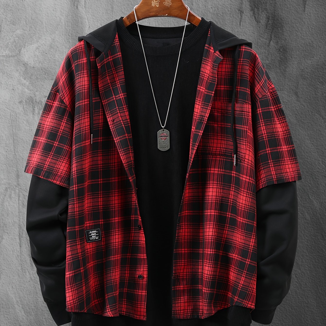 Veste à capuche pour homme motif carreaux rouge et noir style superposé