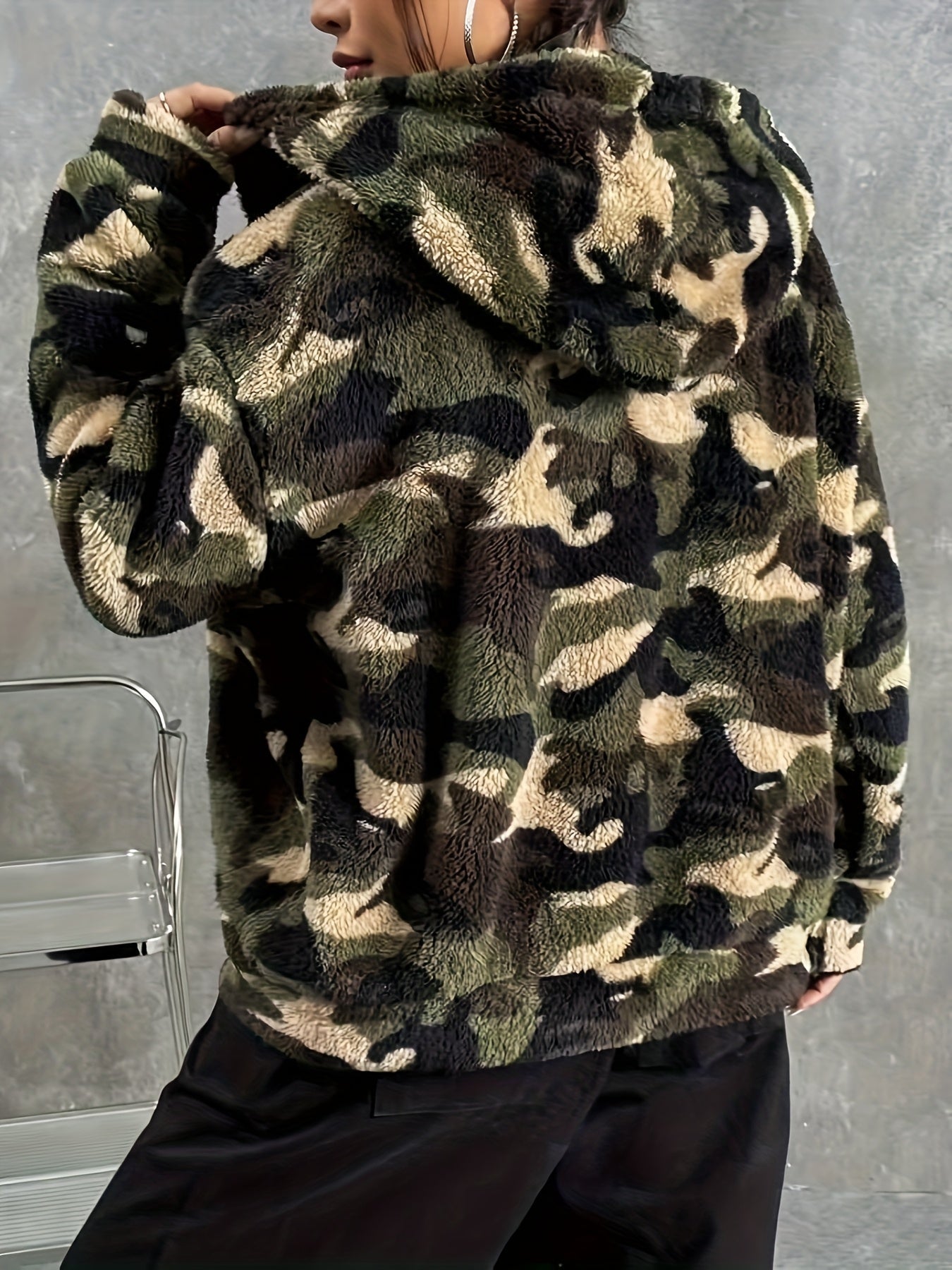 Veste à capuche zippée camouflage femme motif doux
