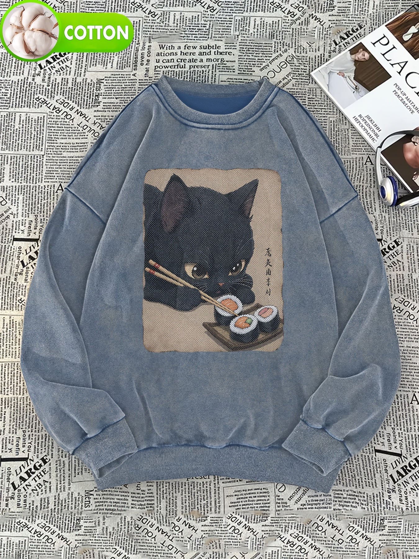 Sweatshirt unisexe gris charbon délavé avec motif chat mangeant des sushis