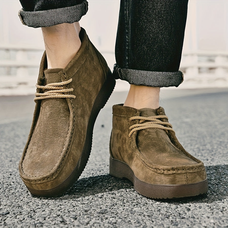 Chaussures montantes homme aspect daim lacets beiges semelle crantée