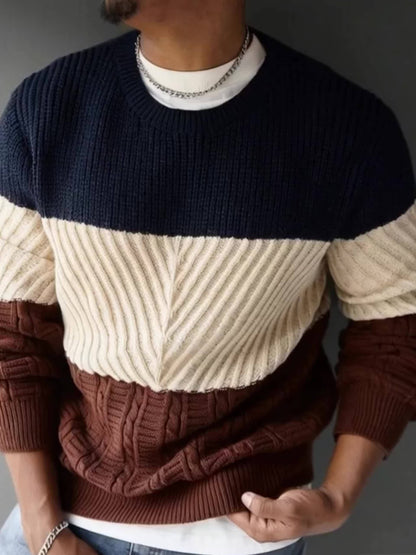 Pull homme tricoté à rayures color block bleu marine, beige et marron