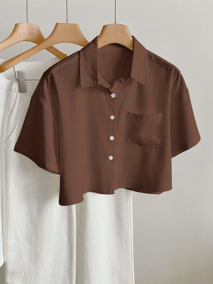 Camicia casual donna maniche corte stile moderno con orlo corto
